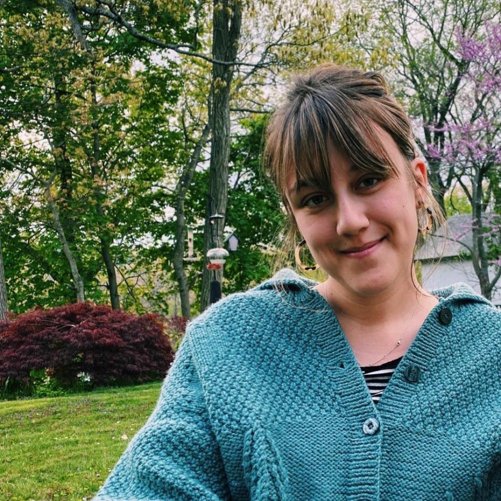 Meet your Posher, Isabel